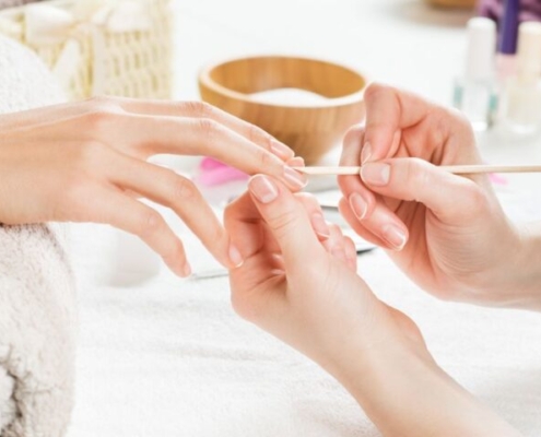 4 Questions To Ask Before Scheduling Your Next Manicure